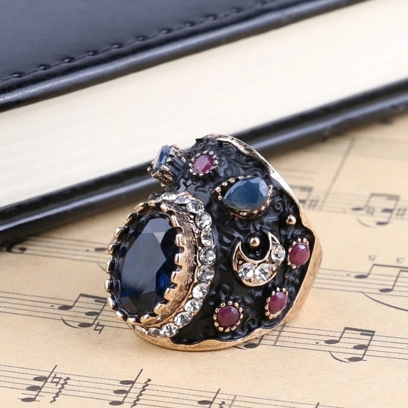 Boho Statement Sapphire Ring Size 7 - Picture 3 of 6